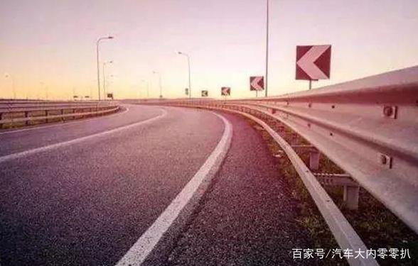 高速上為什么是限速120，而不是130呢？知道實情后再也不敢超速了
