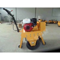 小型壓路機