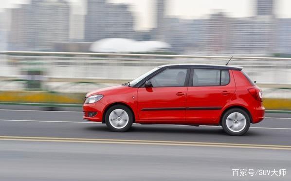 汽車(chē)高速行駛120km/h，哪些汽車(chē)會(huì)飄？哪些汽車(chē)不會(huì)飄？ 