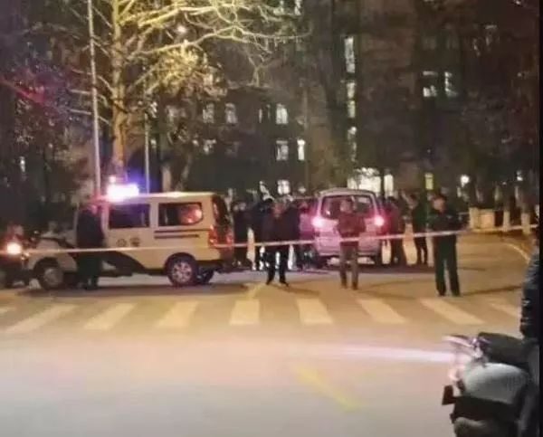 女大學(xué)生為同學(xué)擋8刀! “我不沖上去,她可能會(huì)死…(3)