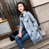 秋季風(fēng)衣外套貨源 廣州服裝批發(fā)市場(chǎng)品牌女裝折扣公司拿貨