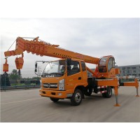 小型吊車、濟寧通達、汽車吊價格廠家批發