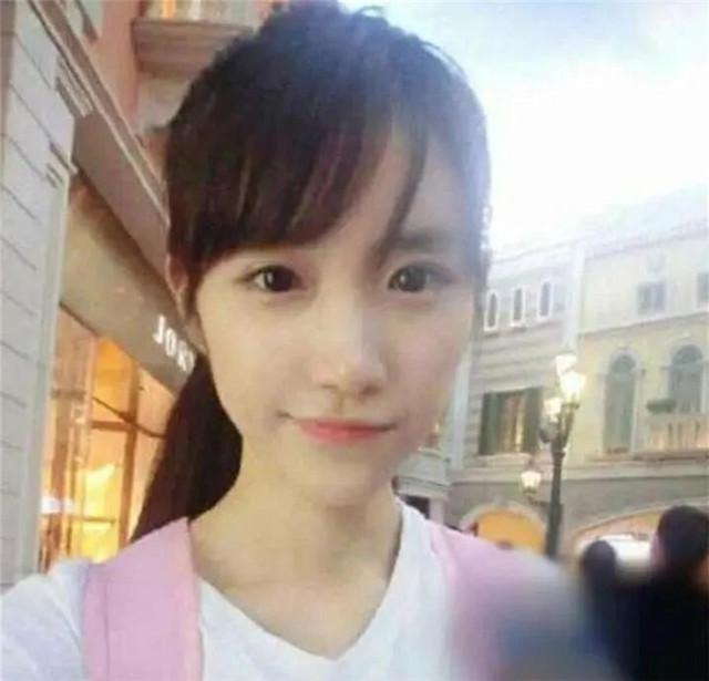 優衣庫不雅視頻女主角高調出道，這年頭做明星的門檻越來越底了