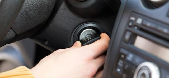 怎么判斷汽車的蓄電池是否需要更換? 怎么判斷汽車的蓄電池是否需要更換?