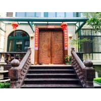 讓歐華尊邸鑄鋁門裝點(diǎn)您的別墅