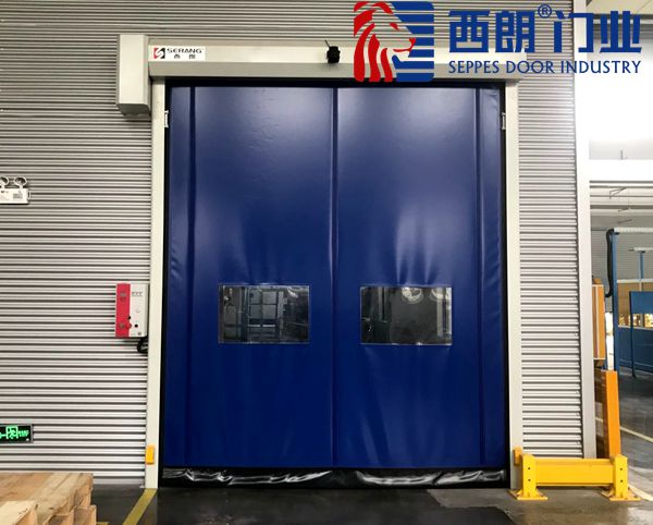  南京成品感應電動快速軟簾卷門