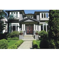 給家?guī)愍毦咭桓竦母惺? onmouseover=