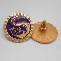 皇冠鑲鉆徽章、金屬襟章、公司LOGO胸針胸徽生產廠
