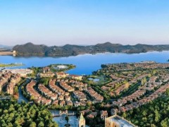 南京臥龍湖置業(yè)有限公司:2.4 億貸款在手,為何拒還 7 萬元欠款引爭議