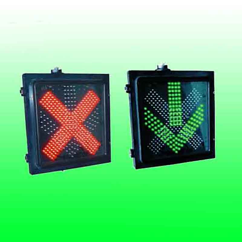 方形紅叉綠箭頭信號燈
